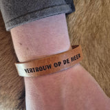 Leren armband - Vertrouw op de Heer