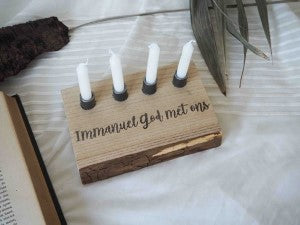 Rustiek houten adventskaarsenhouder - Immanuel God met ons